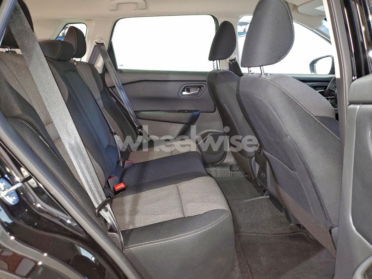 Photo 11 of 2026 NISSAN ROGUE SV (VIN 5N1BT3BA7TC684101)