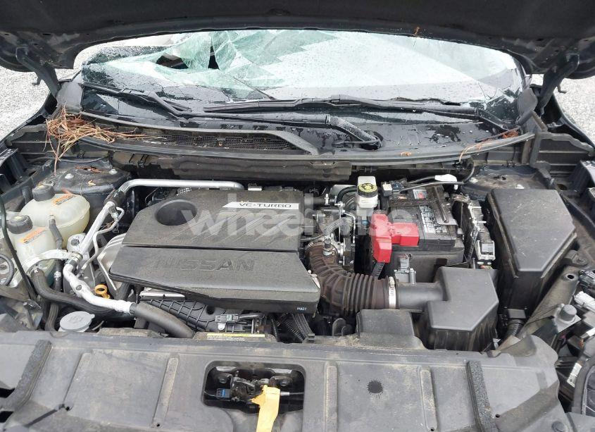 Photo 10 of 2022 Nissan Rogue SV FWD (VIN 5N1BT3BA8NC672638)