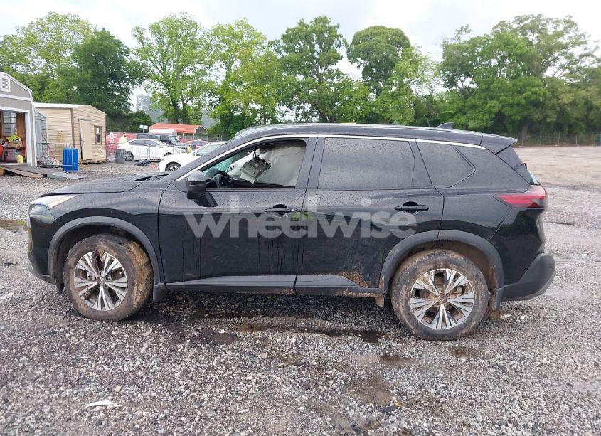 Photo 13 of 2022 Nissan Rogue SV FWD (VIN 5N1BT3BA8NC672638)