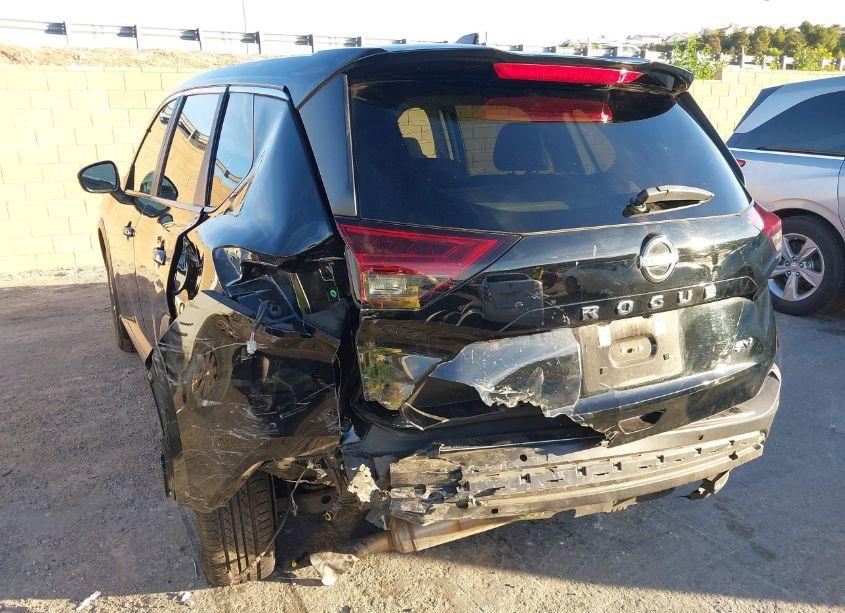 Photo 3 of 2023 Nissan Rogue SV FWD (VIN 5N1BT3BA8PC746594)