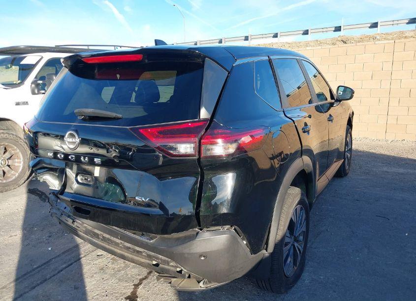 Photo 4 of 2023 Nissan Rogue SV FWD (VIN 5N1BT3BA8PC746594)