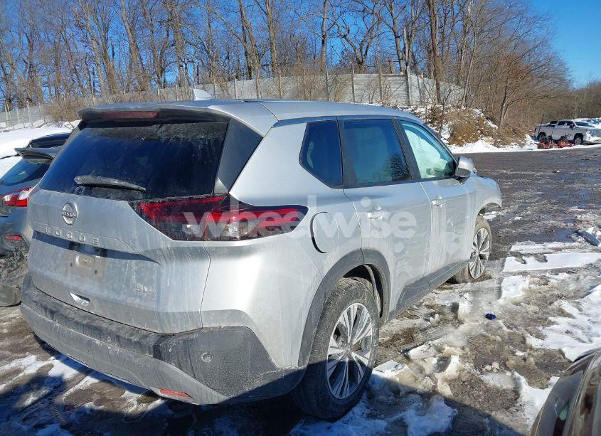 Photo 4 of 2023 Nissan Rogue SV FWD (VIN 5N1BT3BA8PC773276)