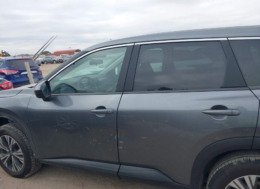 Photo 14 of 2023 Nissan Rogue SV FWD (VIN 5N1BT3BA8PC840488)