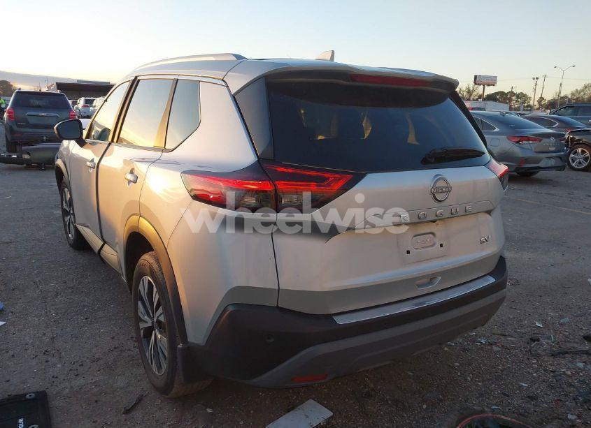 Photo 3 of 2023 Nissan Rogue SV FWD (VIN 5N1BT3BA8PC892770)