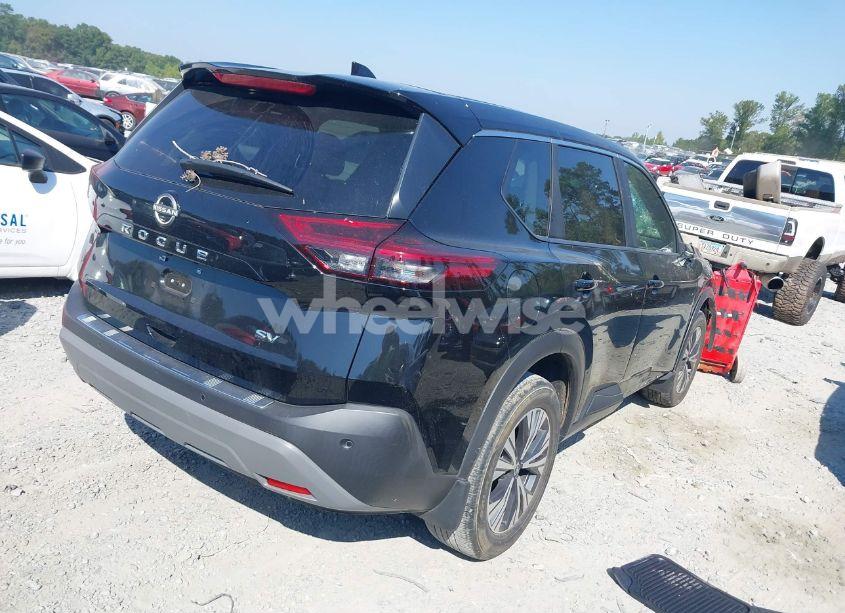 Photo 4 of 2022 Nissan Rogue SV FWD (VIN 5N1BT3BA9NC734760)