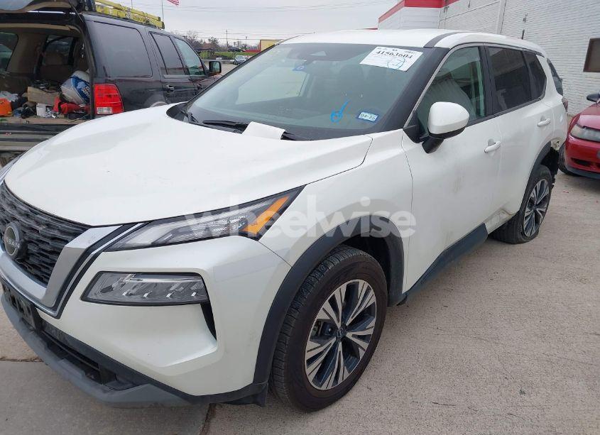 Photo 2 of 2023 Nissan Rogue SV FWD (VIN 5N1BT3BA9PC790409)