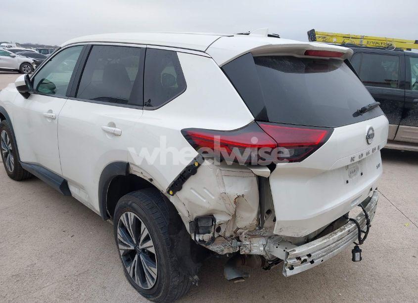 Photo 3 of 2023 Nissan Rogue SV FWD (VIN 5N1BT3BA9PC790409)