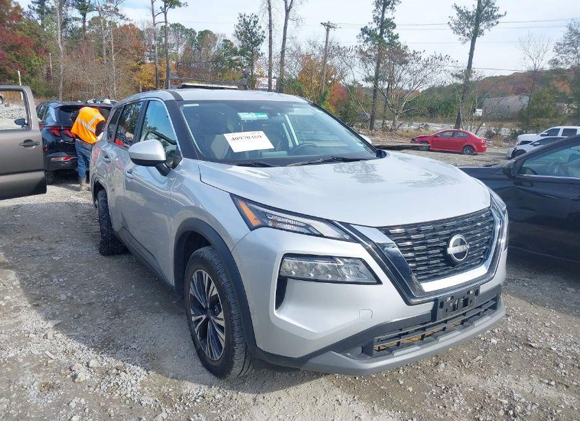 2023 Nissan Rogue SV FWD (VIN 5N1BT3BA9PC853976) main photo