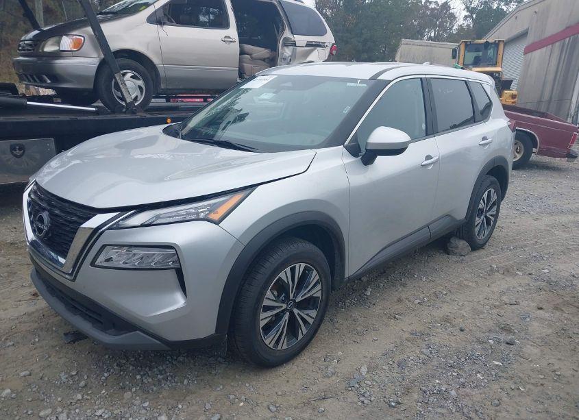 Photo 2 of 2023 Nissan Rogue SV FWD (VIN 5N1BT3BA9PC889571)