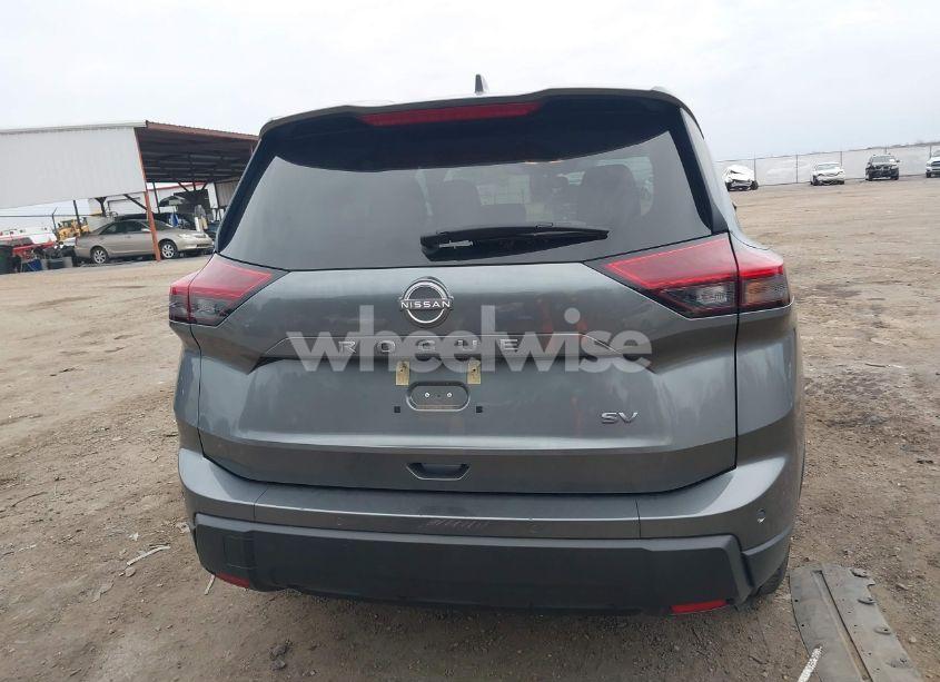 Photo 17 of 2024 Nissan Rogue SV FWD (VIN 5N1BT3BA9RC675246)