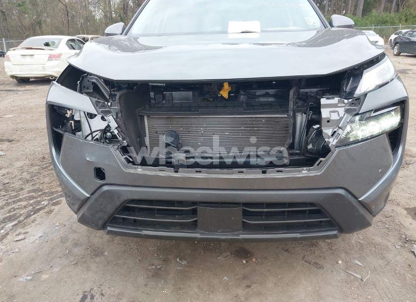 Photo 6 of 2024 Nissan Rogue SV FWD (VIN 5N1BT3BA9RC675246)