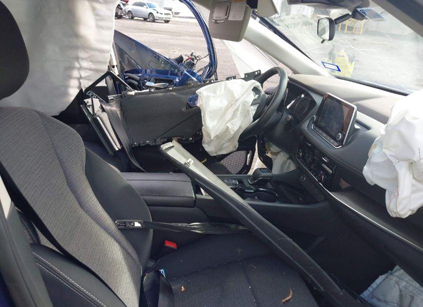 Photo 5 of 2022 Nissan Rogue SV FWD (VIN 5N1BT3BAXNC674679)