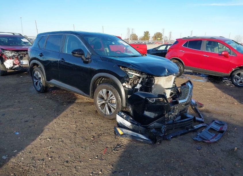 2022 Nissan Rogue SV FWD (VIN 5N1BT3BAXNC678179) main photo