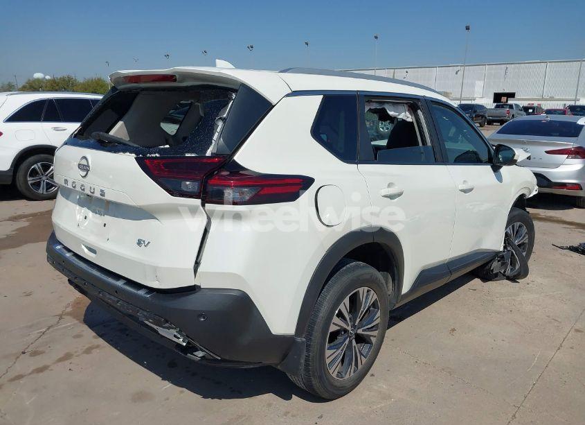 Photo 4 of 2023 Nissan Rogue SV FWD (VIN 5N1BT3BAXPC847913)