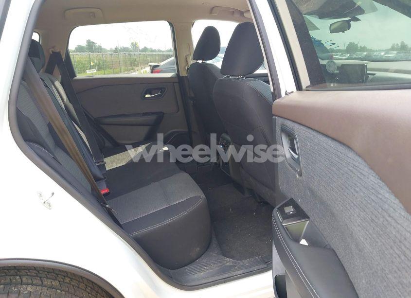 Photo 8 of 2023 Nissan Rogue SV FWD (VIN 5N1BT3BAXPC907091)