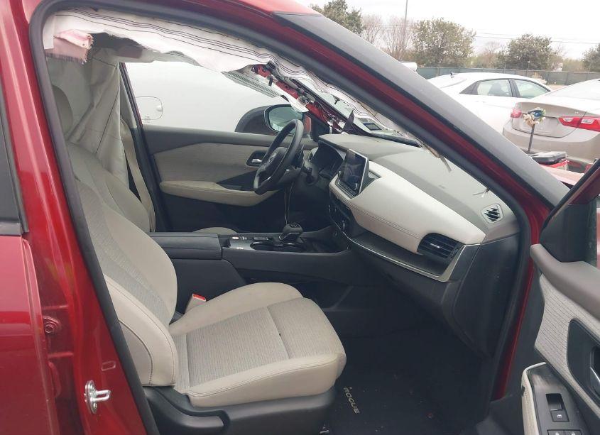 Photo 5 of 2023 Nissan Rogue SV FWD (VIN 5N1BT3BAXPC932749)