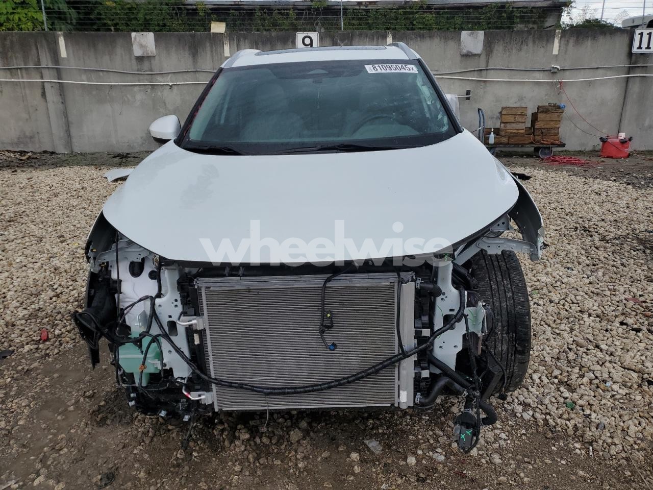 Photo 5 of 2024 NISSAN ROGUE SV (VIN 5N1BT3BAXRC722526)