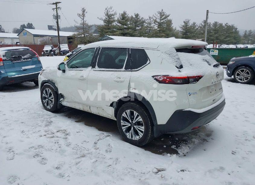 Photo 3 of 2022 Nissan Rogue SV INTELLIGENT AWD (VIN 5N1BT3BB0NC724305)
