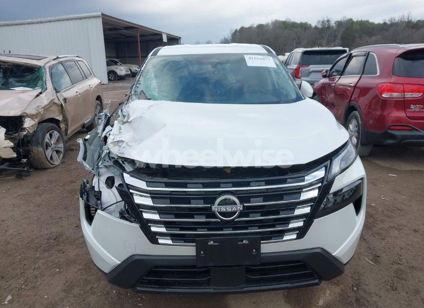 Photo 12 of 2024 Nissan Rogue SV INTELLIGENT AWD (VIN 5N1BT3BB0RC690744)