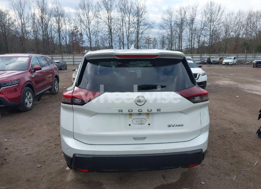 Photo 16 of 2024 Nissan Rogue SV INTELLIGENT AWD (VIN 5N1BT3BB0RC690744)