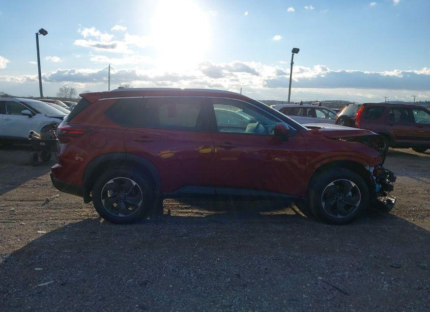 Photo 13 of 2024 Nissan Rogue SV INTELLIGENT AWD (VIN 5N1BT3BB0RC728215)