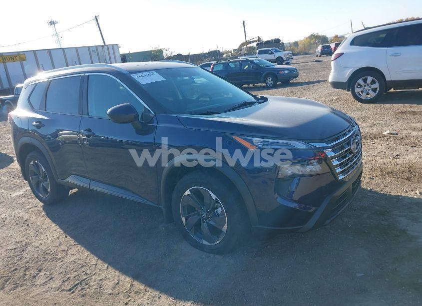 2024 Nissan Rogue SV INTELLIGENT AWD (VIN 5N1BT3BB0RC734368) main photo