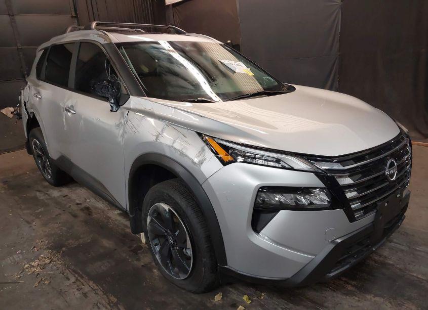 2024 Nissan Rogue SV INTELLIGENT AWD (VIN 5N1BT3BB0RC740803) main photo