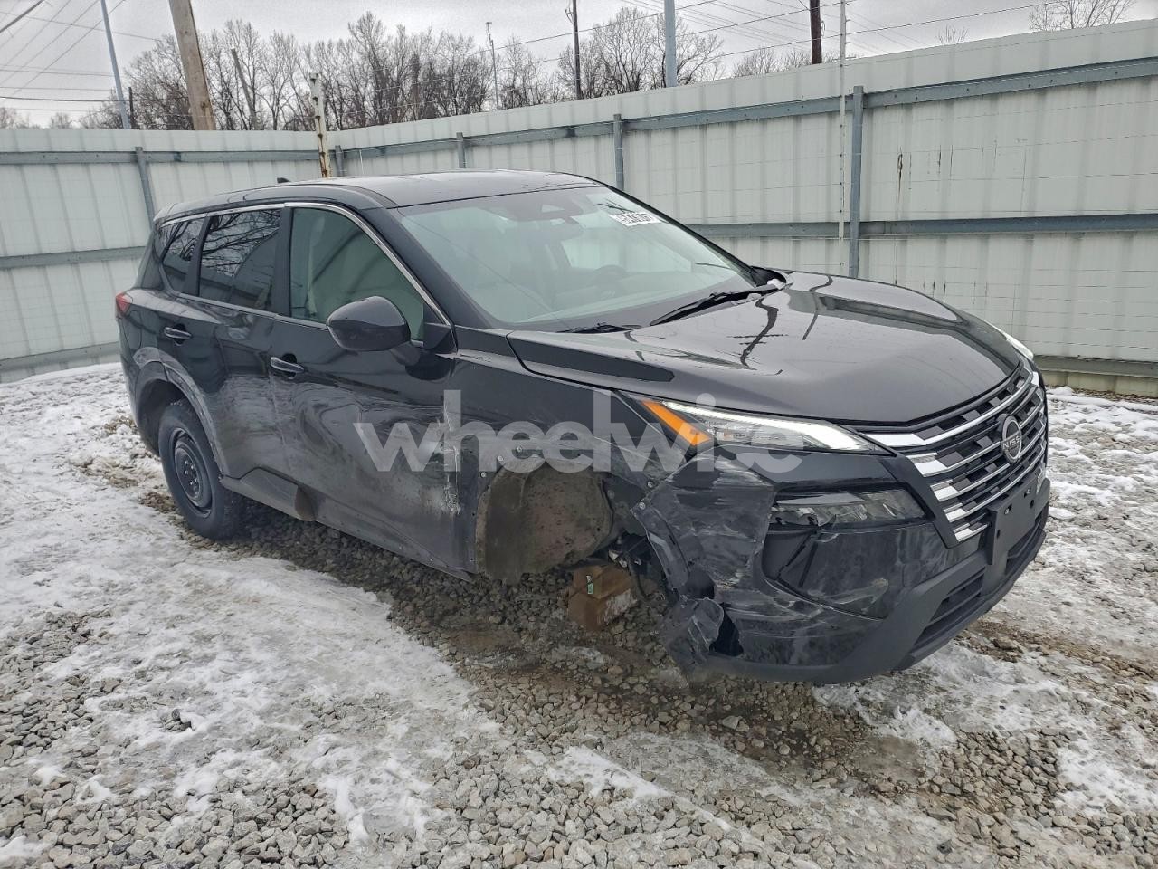 Photo 4 of 2025 NISSAN ROGUE SV (VIN 5N1BT3BB0SC764587)