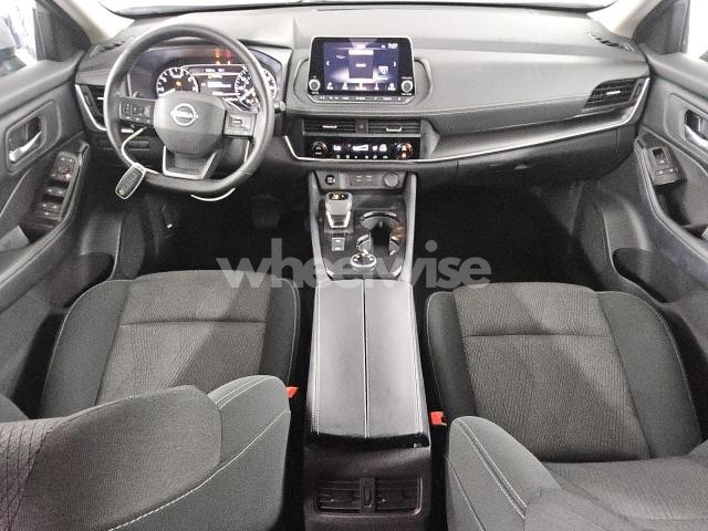 Photo 7 of 2025 NISSAN ROGUE SV (VIN 5N1BT3BB0SC823024)