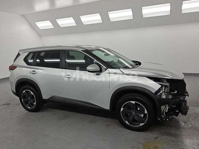 Photo 8 of 2025 NISSAN ROGUE SV (VIN 5N1BT3BB0SC823024)