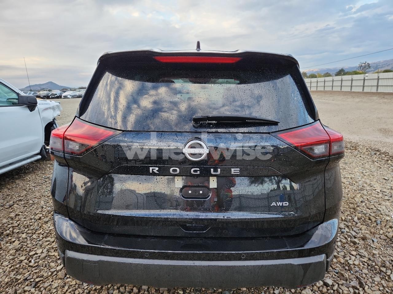Photo 6 of 2025 NISSAN ROGUE SV (VIN 5N1BT3BB0SC829163)