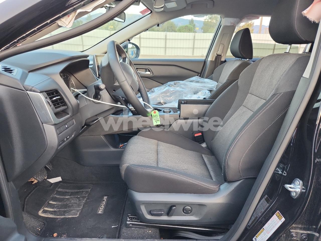 Photo 7 of 2025 NISSAN ROGUE SV (VIN 5N1BT3BB0SC829163)