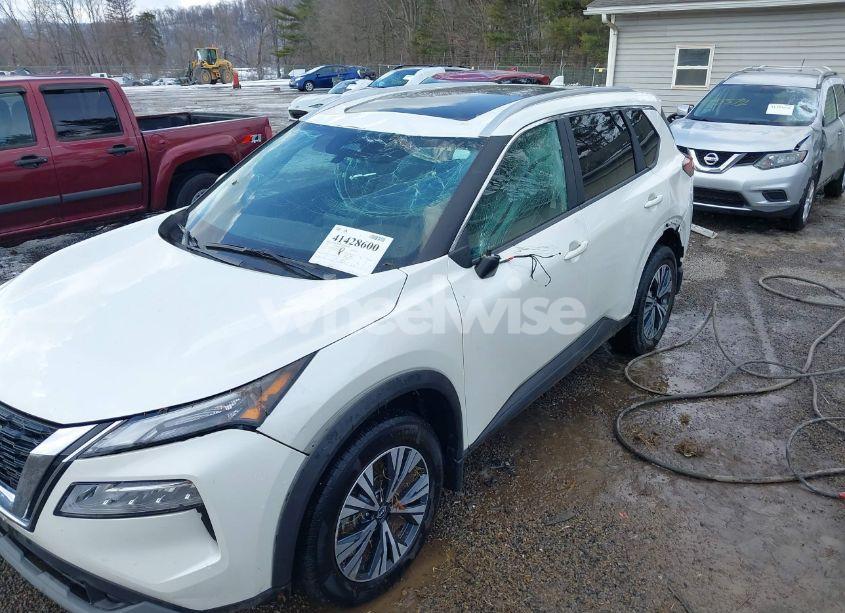 Photo 6 of 2022 Nissan Rogue SV INTELLIGENT AWD (VIN 5N1BT3BB1NC734454)