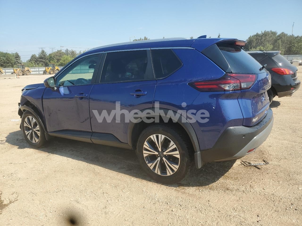 Photo 2 of 2023 NISSAN ROGUE SV (VIN 5N1BT3BB1PC881733)