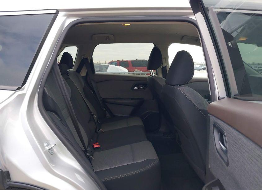 Photo 8 of 2023 Nissan Rogue SV INTELLIGENT AWD (VIN 5N1BT3BB1PC926816)