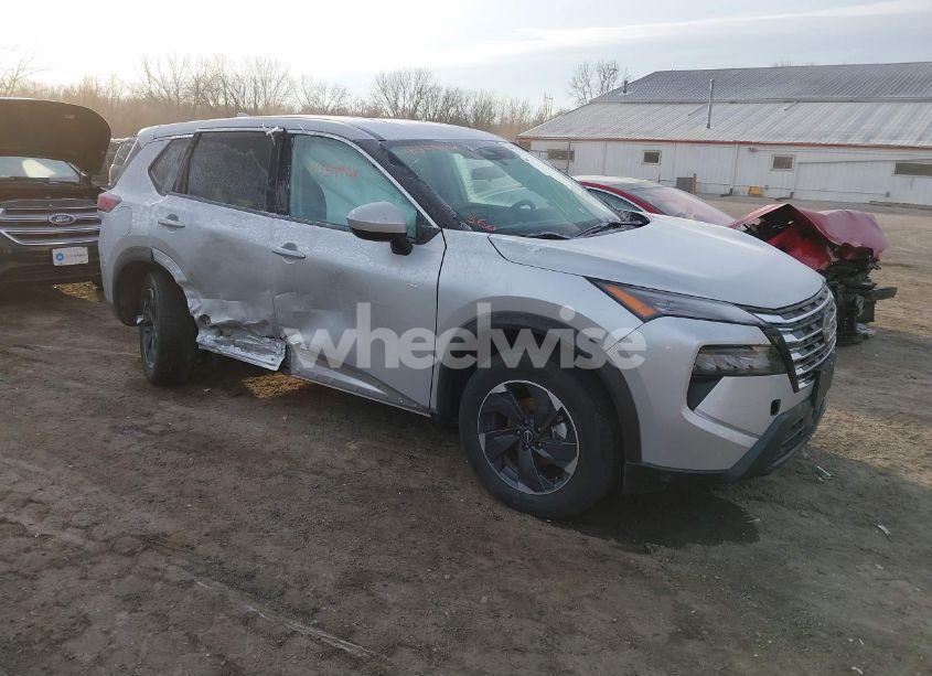 2024 Nissan Rogue SV INTELLIGENT AWD (VIN 5N1BT3BB1RC704604) main photo