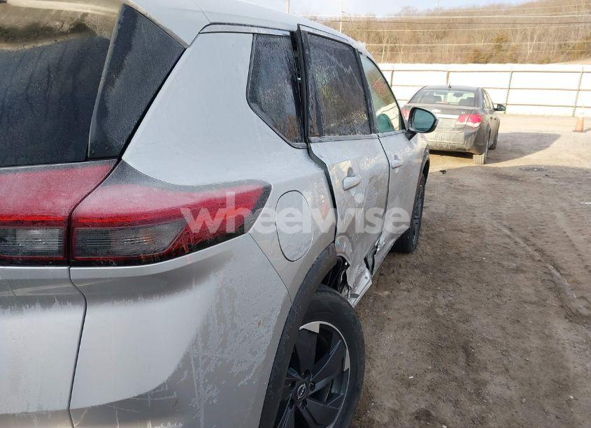 Photo 20 of 2024 Nissan Rogue SV INTELLIGENT AWD (VIN 5N1BT3BB1RC704604)