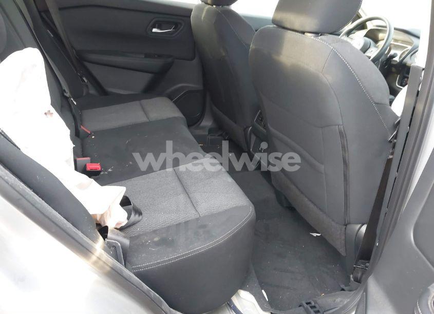 Photo 8 of 2024 Nissan Rogue SV INTELLIGENT AWD (VIN 5N1BT3BB1RC704604)