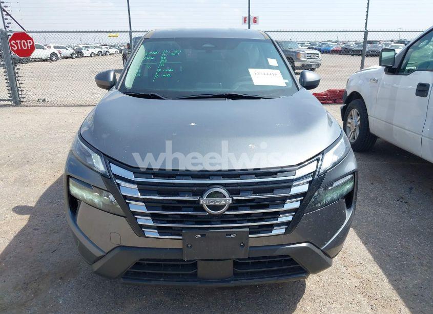 Photo 12 of 2024 Nissan Rogue SV INTELLIGENT AWD (VIN 5N1BT3BB1RC708927)