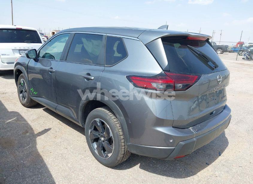 Photo 3 of 2024 Nissan Rogue SV INTELLIGENT AWD (VIN 5N1BT3BB1RC708927)