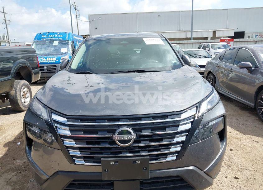 Photo 12 of 2024 Nissan Rogue SV INTELLIGENT AWD (VIN 5N1BT3BB1RC721872)