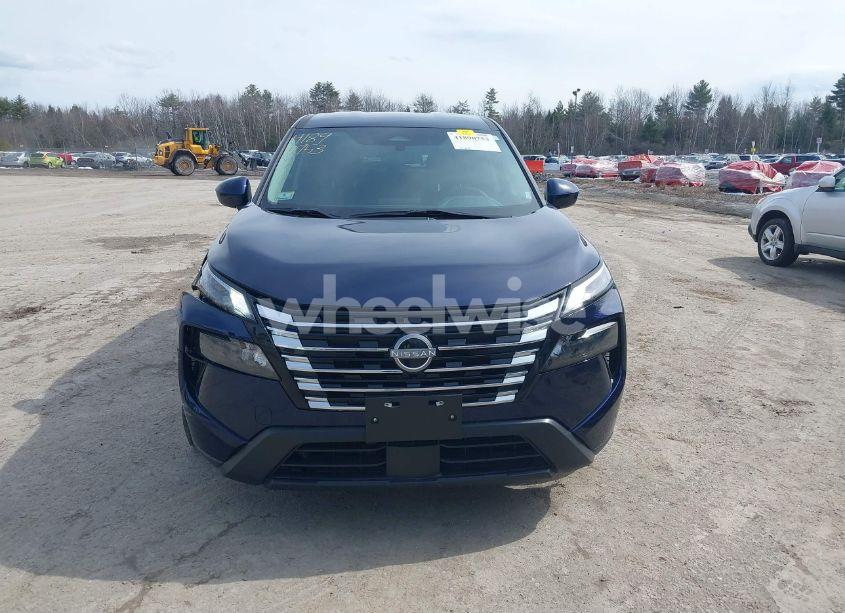 Photo 12 of 2024 Nissan Rogue SV INTELLIGENT AWD (VIN 5N1BT3BB1RC748733)