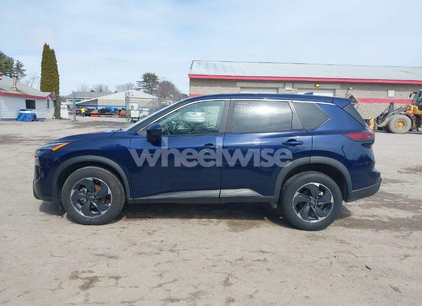 Photo 14 of 2024 Nissan Rogue SV INTELLIGENT AWD (VIN 5N1BT3BB1RC748733)