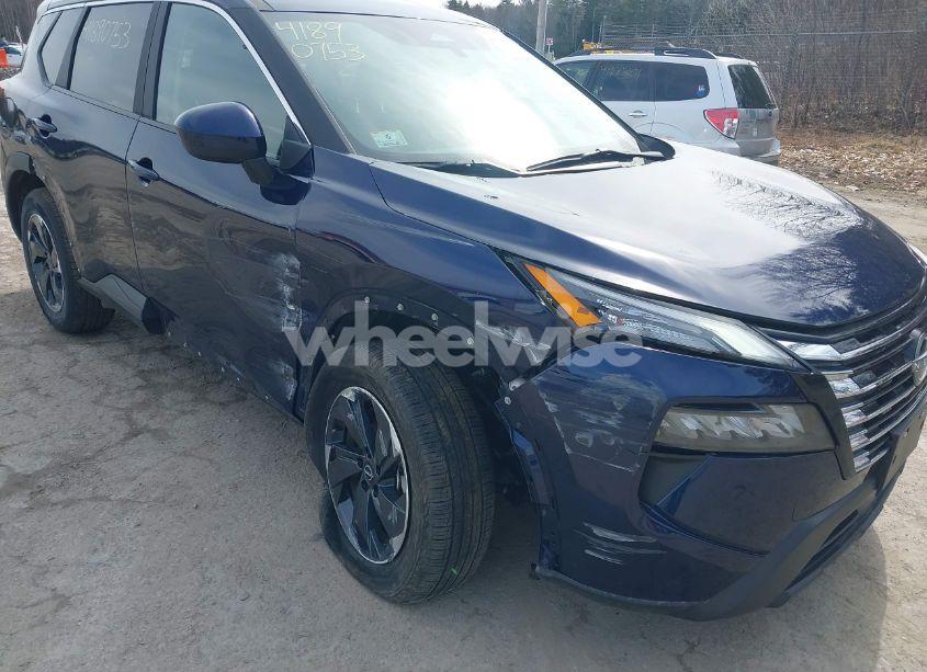 Photo 6 of 2024 Nissan Rogue SV INTELLIGENT AWD (VIN 5N1BT3BB1RC748733)