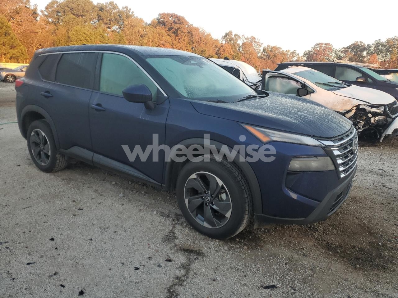 Photo 4 of 2025 NISSAN ROGUE SV (VIN 5N1BT3BB1SC813392)