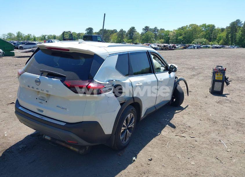 Photo 4 of 2022 Nissan Rogue SV INTELLIGENT AWD (VIN 5N1BT3BB2NC711992)