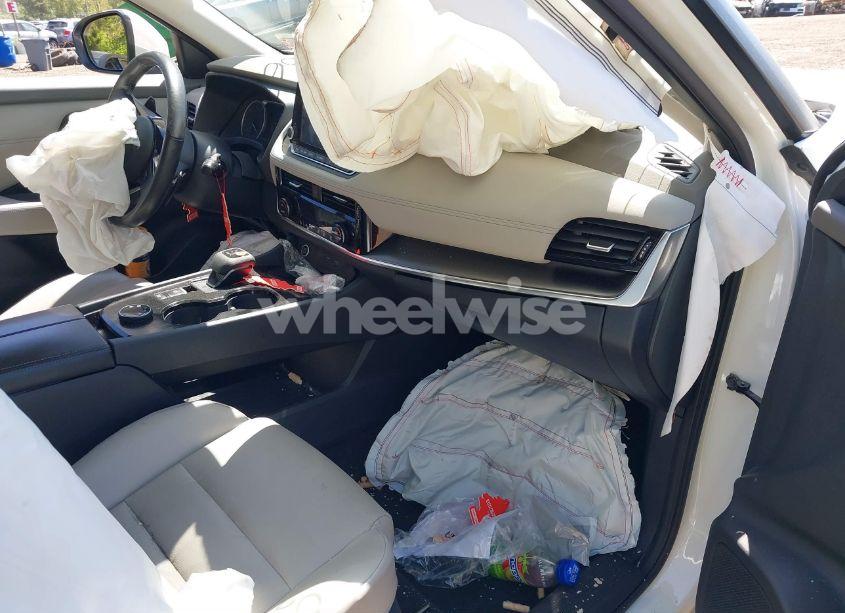 Photo 5 of 2022 Nissan Rogue SV INTELLIGENT AWD (VIN 5N1BT3BB2NC711992)