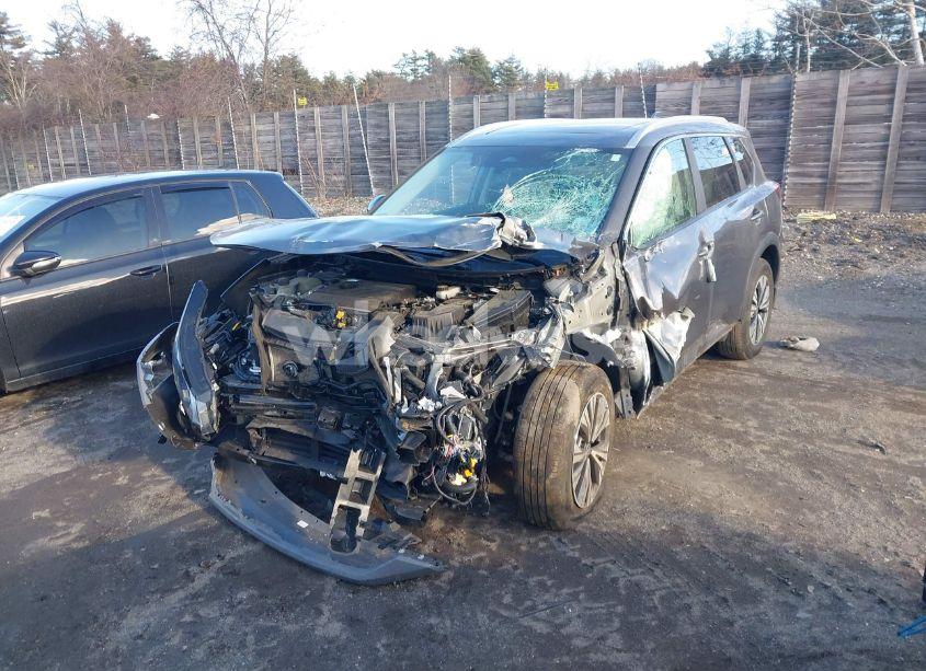 Photo 2 of 2022 Nissan Rogue SV INTELLIGENT AWD (VIN 5N1BT3BB2NC731868)