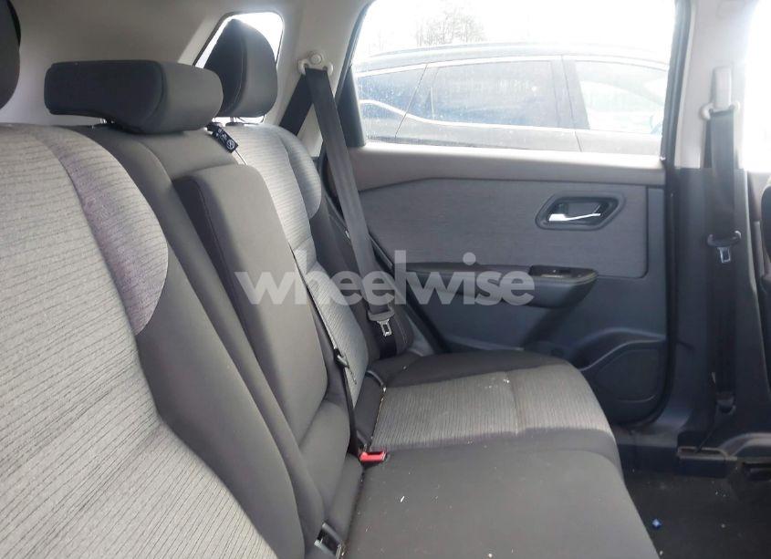 Photo 8 of 2023 Nissan Rogue SV INTELLIGENT AWD (VIN 5N1BT3BB2PC837370)