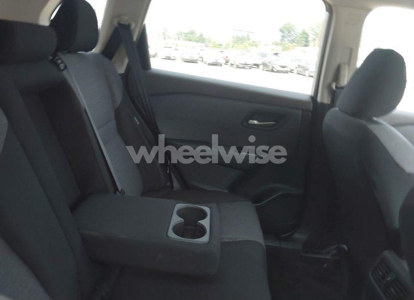 Photo 8 of 2023 Nissan Rogue SV INTELLIGENT AWD (VIN 5N1BT3BB2PC911337)